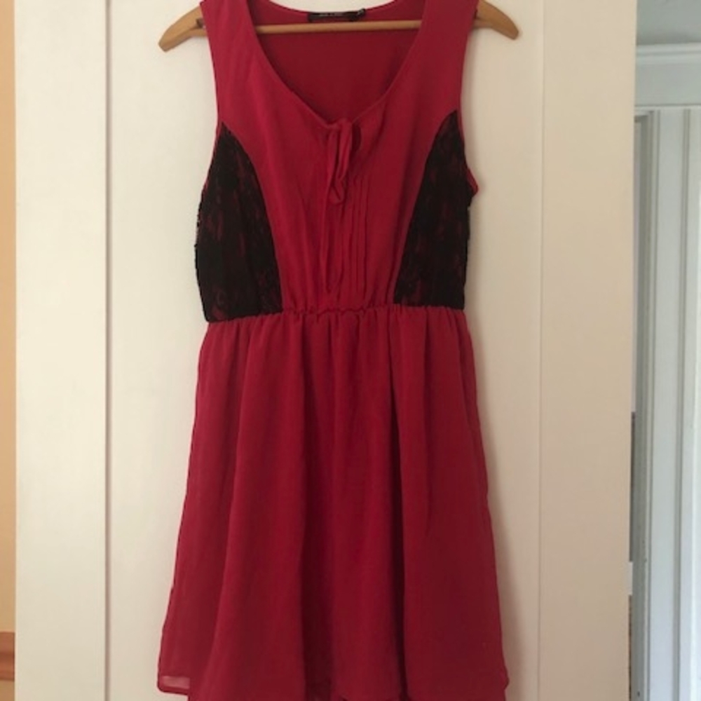 Doe & Rae Vibrant Red Top